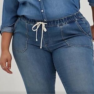 2 pairs of Torrid size 2 (18/20) Pull On Boyfriend Jeans with Drawstring